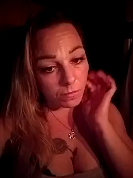 KittzyKat online show from 17, 1, 2025