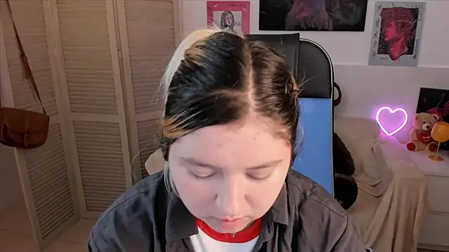 DiaAngell online show from 23, 9, 2025