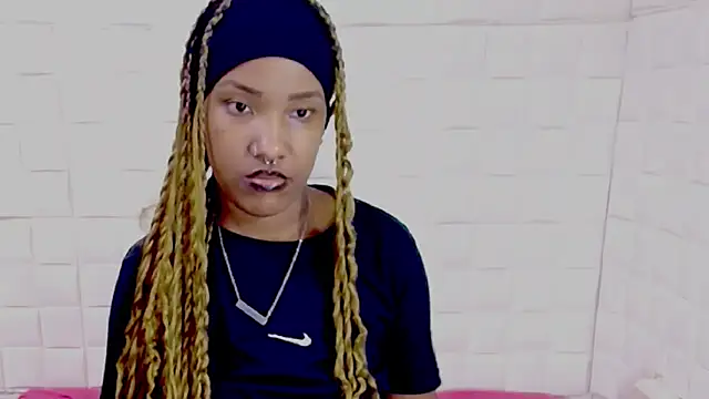 EroticSexyPrada online show from 27, 4, 2026