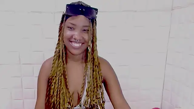 EroticSexyPrada online show from 27, 4, 2026