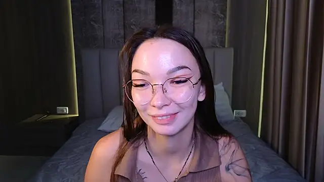 SusannJohnson online show from 26, 4, 2026