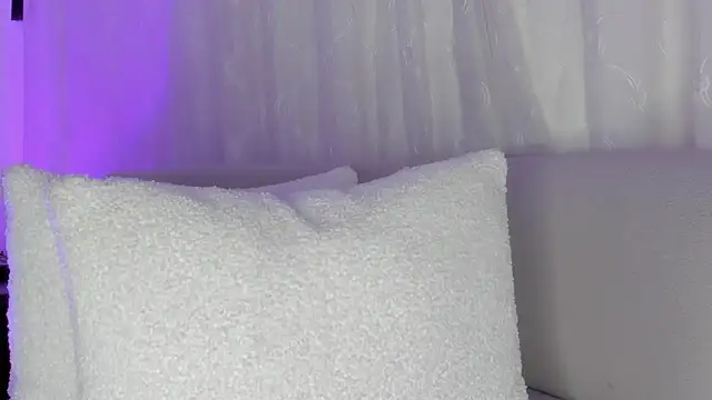 cutte hanna18 online show from 22, 4, 2026