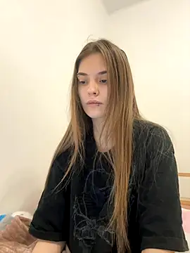 Snapshot of RayWillliams chatting on 29, 11, 2025 RayWillliams online show from 29, 11, 2025