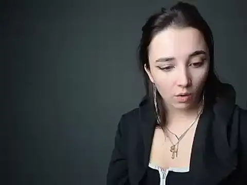 Snapshot of Eva_Gloryy chatting on 4, 3, 2025 Eva Gloryy online show from 4, 3, 2025