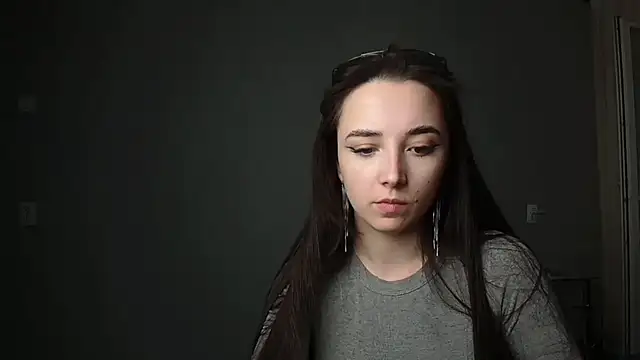 Snapshot of Eva_Gloryy chatting on 8, 3, 2025 Eva Gloryy online show from 8, 3, 2025