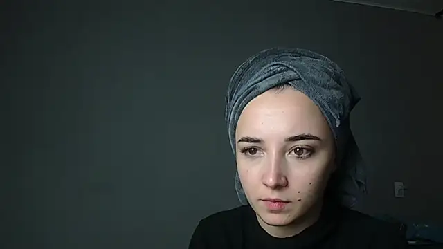 Snapshot of Eva_Gloryy chatting on 28, 11, 2025 Eva Gloryy online show from 28, 11, 2025