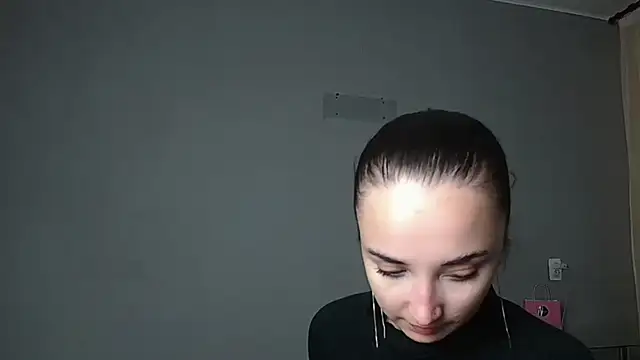 Snapshot of Eva_Gloryy chatting on 6, 6, 2026 Eva Gloryy online show from 6, 6, 2026