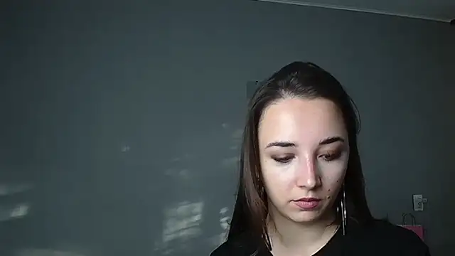 Snapshot of Eva_Gloryy chatting on 8, 6, 2026 Eva Gloryy online show from 8, 6, 2026