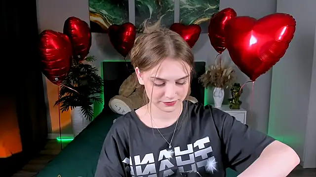 Snapshot of JinxTonks chatting on 13, 2, 2025 JinxTonks online show from 13, 2, 2025