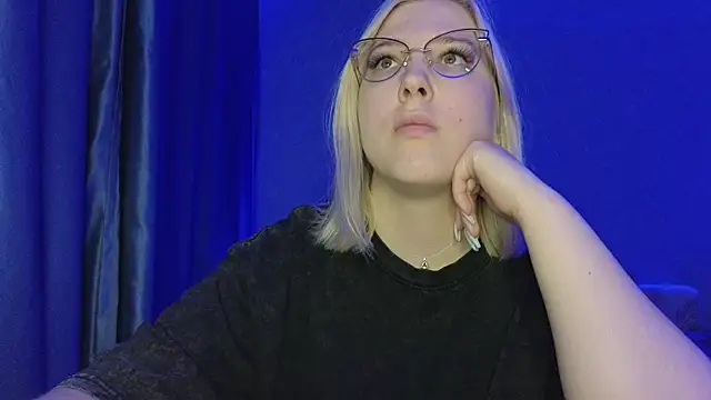 HotBrandyX online show from 8, 6, 2026