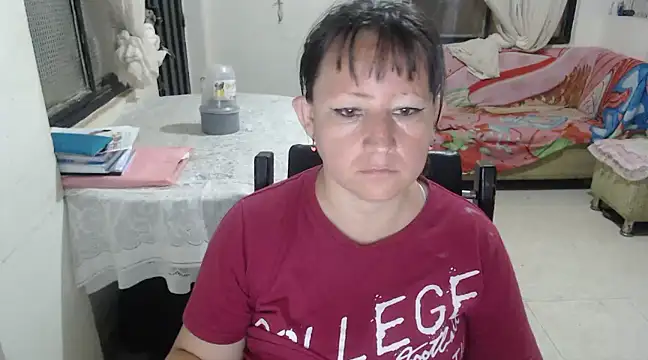 Yohis Kiut25 online show from 5, 3, 2025