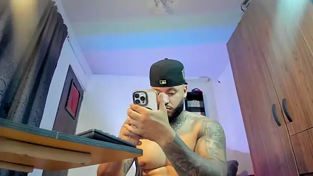 dereckgreen online show from 7, 10, 2025