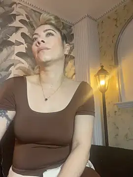 viktoria davis  online show from 20, 3, 2026