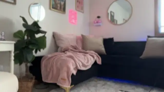 Officiallyonlytams online show from 17, 1, 2026