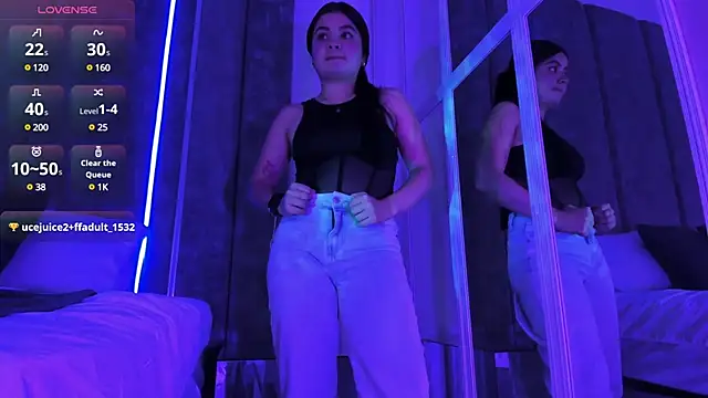 Snapshot of ValeriaOrtega chatting on 15, 2, 2025 ValeriaOrtega online show from 15, 2, 2025