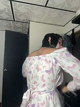 Snapshot of ValeriaOrtega chatting on 11, 10, 2025 ValeriaOrtega online show from 11, 10, 2025