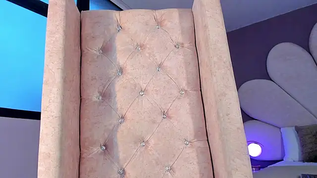 Snapshot of ValeriaOrtega chatting on 15, 10, 2025 ValeriaOrtega online show from 15, 10, 2025