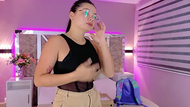 Snapshot of ValeriaOrtega chatting on 27, 2, 2026 ValeriaOrtega online show from 27, 2, 2026