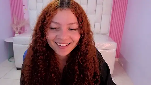 Snapshot of shalon_diaz_s chatting on 11, 5, 2026 shalon diaz s online show from 11, 5, 2026