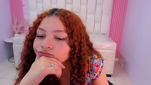 Snapshot of shalon_diaz_s chatting on 11, 5, 2026 shalon diaz s online show from 11, 5, 2026