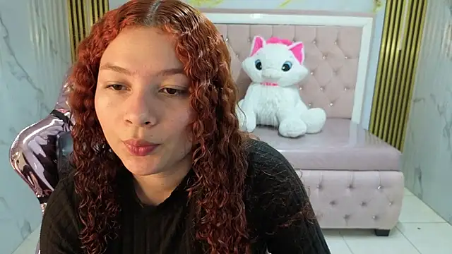Snapshot of shalon_diaz_s chatting on 23, 5, 2026 shalon diaz s online show from 23, 5, 2026