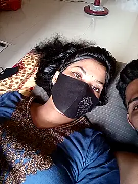 Snapshot of Hot_couple_1 chatting on 21, 9, 2025 Hot couple 1 online show from 21, 9, 2025