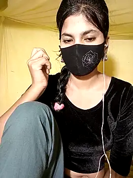 Snapshot of Hot_couple_1 chatting on 1, 10, 2025 Hot couple 1 online show from 1, 10, 2025