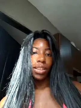 Snapshot of melangelo17 chatting on 21, 2, 2025 melangelo17 online show from 21, 2, 2025