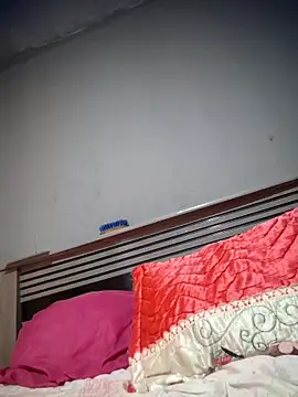 Snapshot of melangelo17 chatting on 15, 2, 2026 melangelo17 online show from 15, 2, 2026