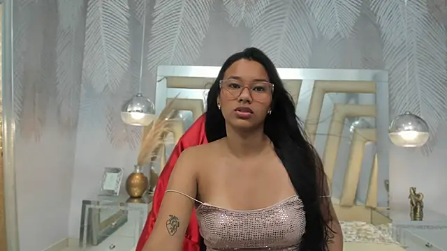 Snapshot of LIA_SWAN_ chatting on 10, 2, 2025 LIA SWAN online show from 10, 2, 2025