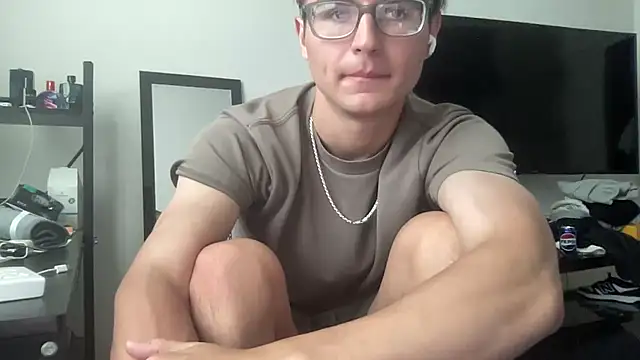 Snapshot of ryan_28747 chatting on 14, 6, 2026 ryan 28747 online show from 14, 6, 2026