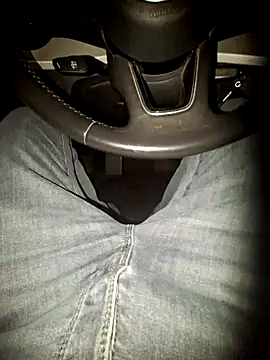 Nzino1983 online show from 19, 3, 2026