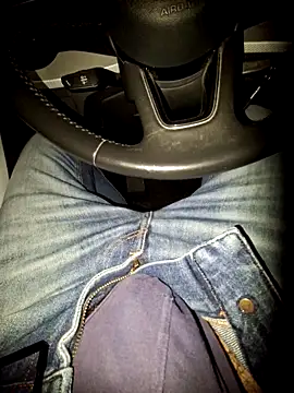 Nzino1983 online show from 25, 3, 2026