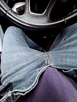 Nzino1983 online show from 14, 4, 2026