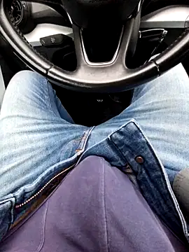 Nzino1983 online show from 22, 4, 2026