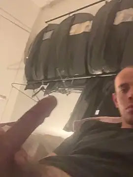 Snapshot of wyattstone chatting on 31, 10, 2025 wyattstone online show from 31, 10, 2025