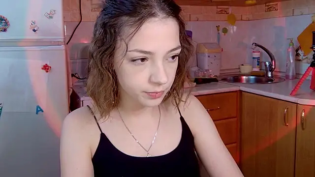 Snapshot of PamBeesly chatting on 8, 2, 2026 PamBeesly online show from 8, 2, 2026