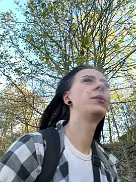 Ciara2004 online show from 25, 4, 2026