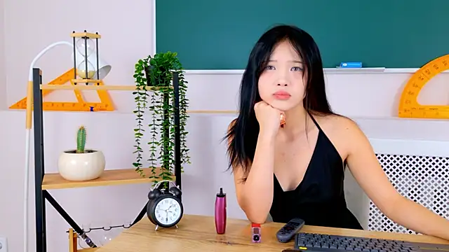 Snapshot of AnneCurtis chatting on 22, 10, 2025 AnneCurtis online show from 22, 10, 2025