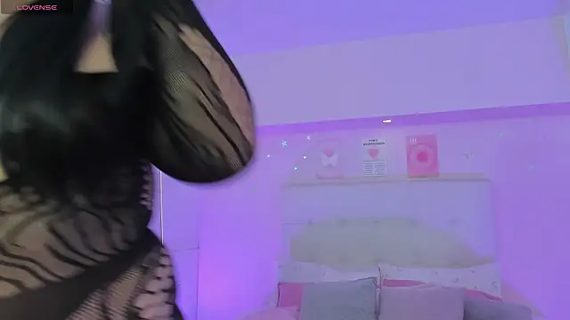 ScarlettDreamss7 online show from 24, 4, 2026