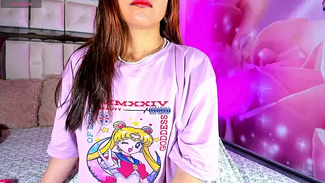 emili clark online show from 14, 10, 2025