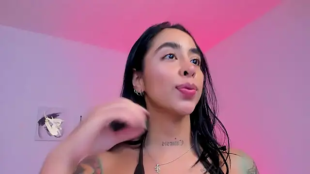 sophierooy22 online show from 15, 10, 2025