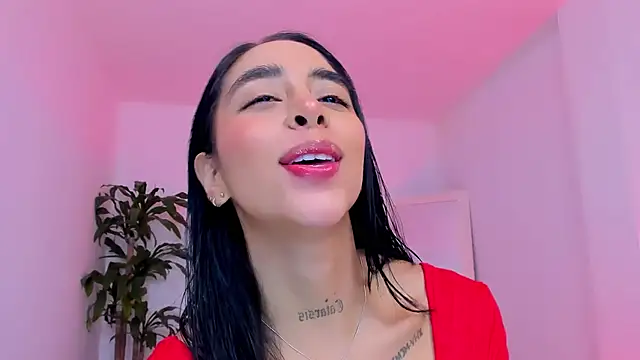 Snapshot of sophierooy22 chatting on 30, 4, 2026 sophierooy22 online show from 30, 4, 2026