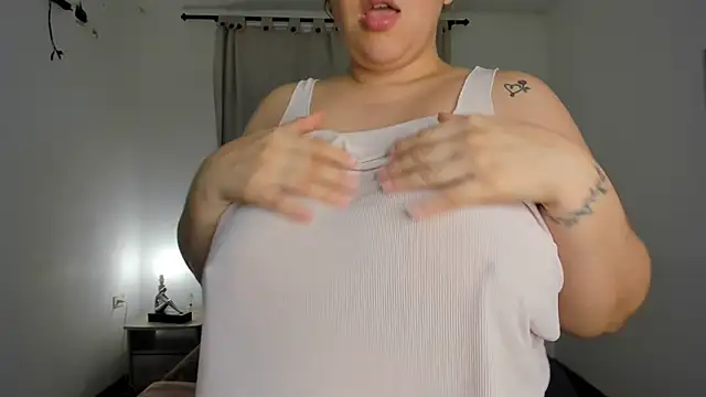 brithany olson25 online show from 22, 4, 2026