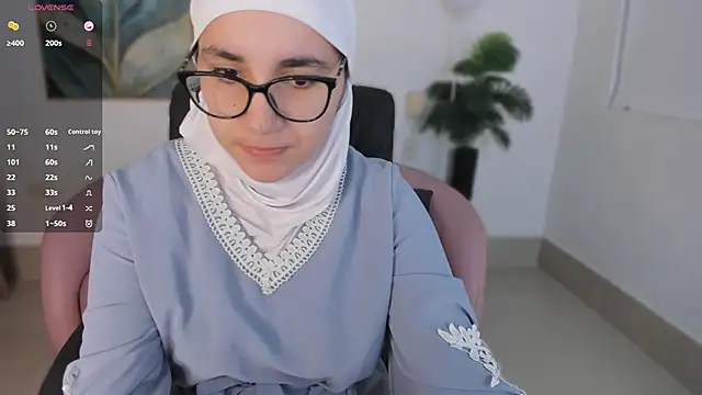 Ayha khalaf online show from 7, 10, 2025