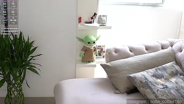 tatiana  cortes18 online show from 28, 1, 2025