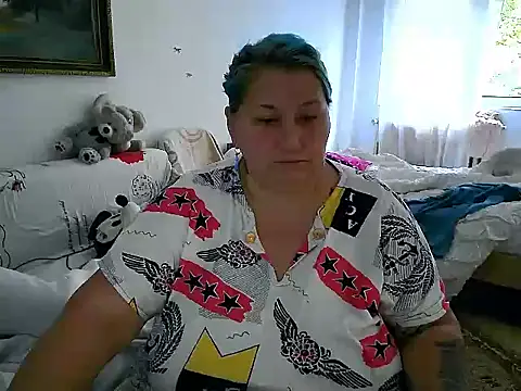 Snapshot of mayamayx chatting on 10, 9, 2025 mayamayx online show from 10, 9, 2025