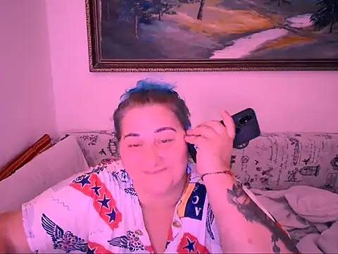 Snapshot of mayamayx chatting on 15, 9, 2025 mayamayx online show from 15, 9, 2025