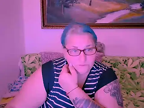 Snapshot of mayamayx chatting on 29, 10, 2025 mayamayx online show from 29, 10, 2025