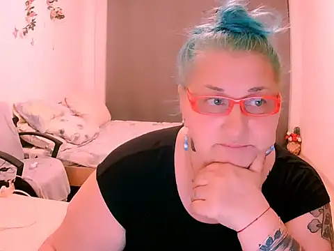 mayamayx online show from 8, 7, 2026
